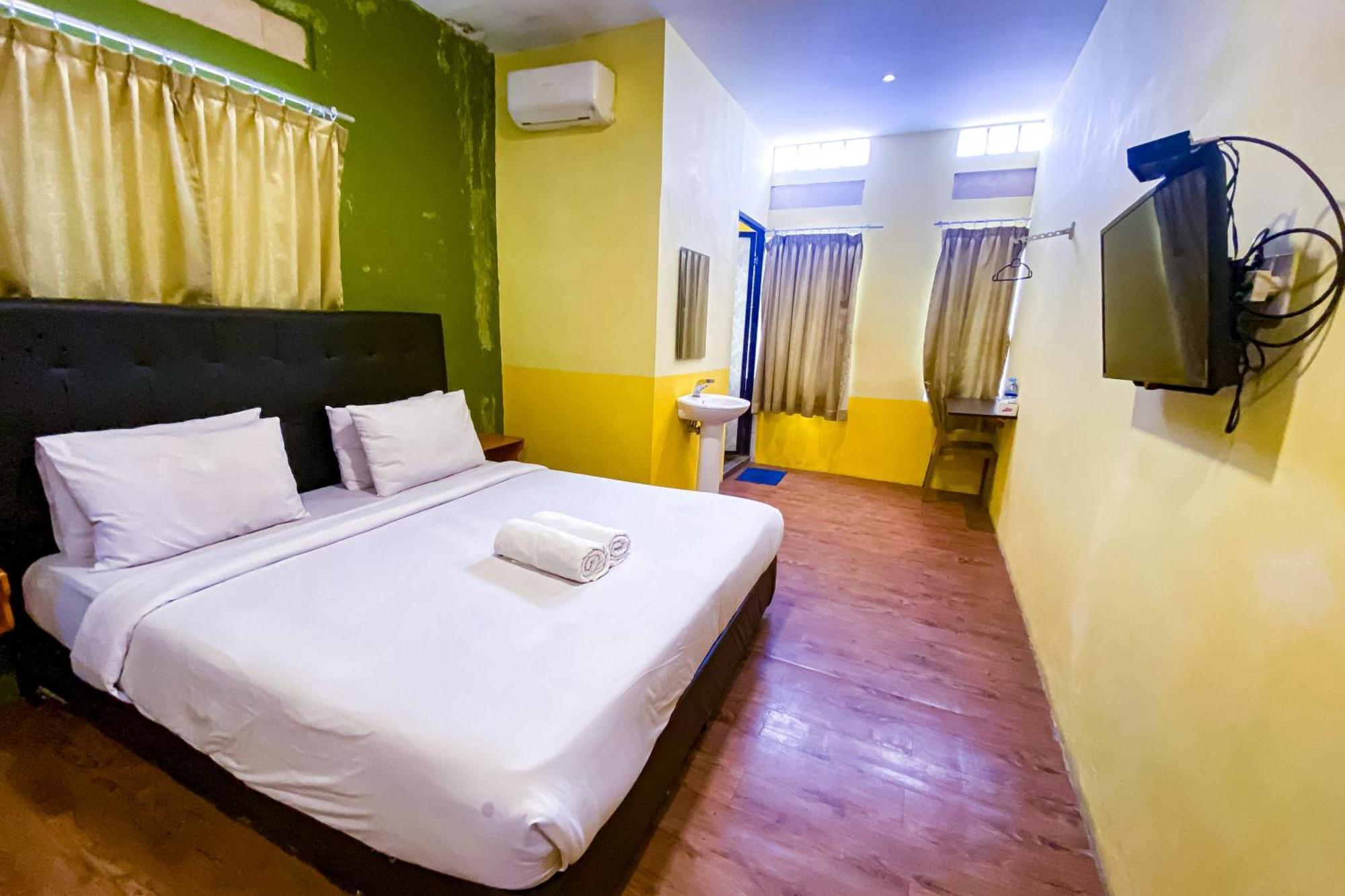 Hotel Reddoorz At Sentosa Jaya Helvetia Medan Exteriér fotografie