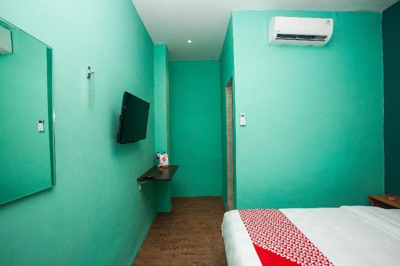 Hotel Reddoorz At Sentosa Jaya Helvetia Medan Exteriér fotografie